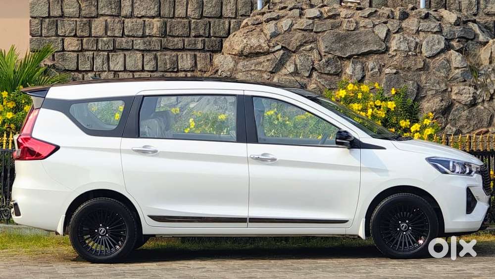 Toyota Rumion V At, 2025, Petrol