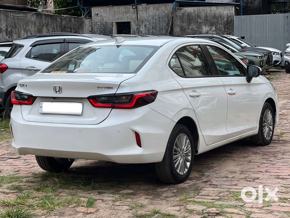 Honda City 1.5 V 5th Gen I-vtec Mt, 2022, Petrol