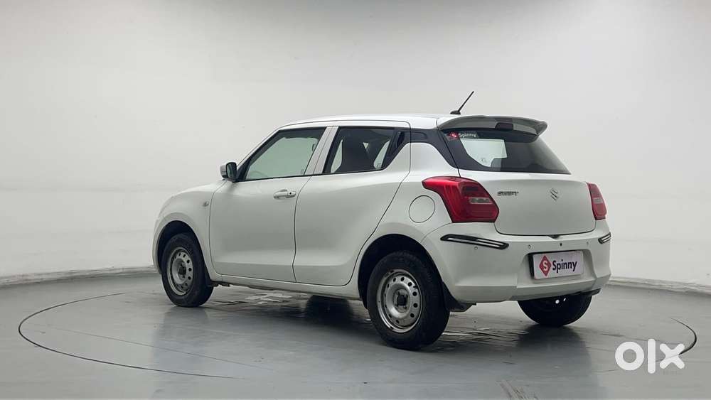 Maruti Suzuki Swift 1.3 Lxi, 2022, Petrol