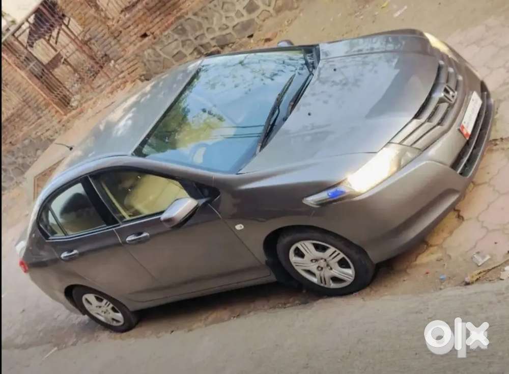 Honda City 1.5 V 2011