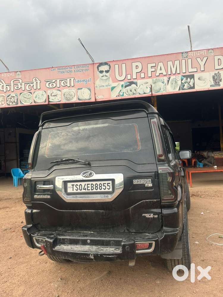 Mahindra Scorpio S10 2015
