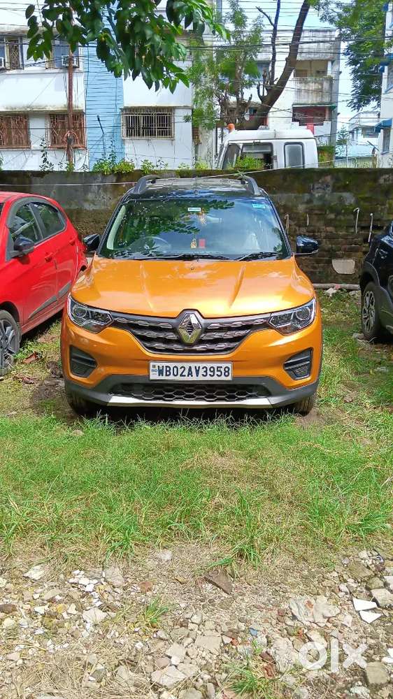 Renault Triber Petrol 2024