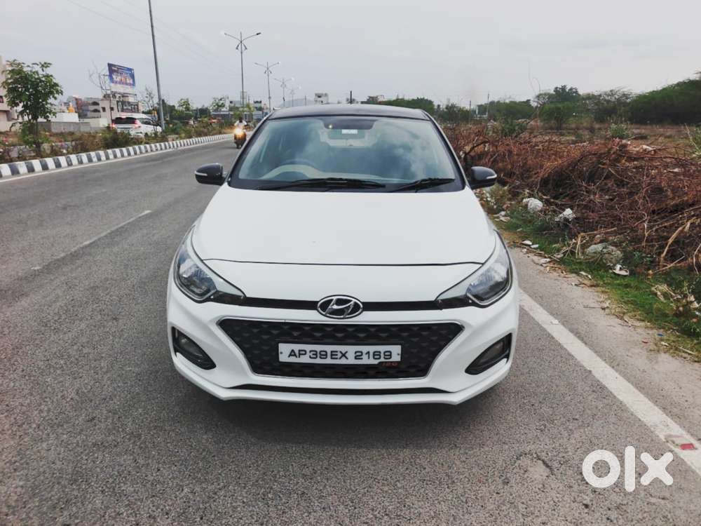 Hyundai Elite I20 Sportz Plus, 2020, Petrol