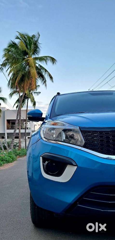 Tata Nexon 1.2 Revotron Xt, 2018, Petrol