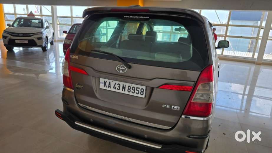 Toyota Innova 2.5 G (diesel) 8 Seater, 2014, Diesel
