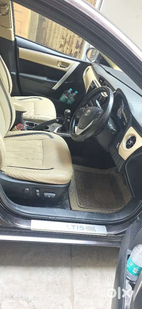 Toyota Carola Altis 1.8gl Diesel Variant Complete Showroom Track