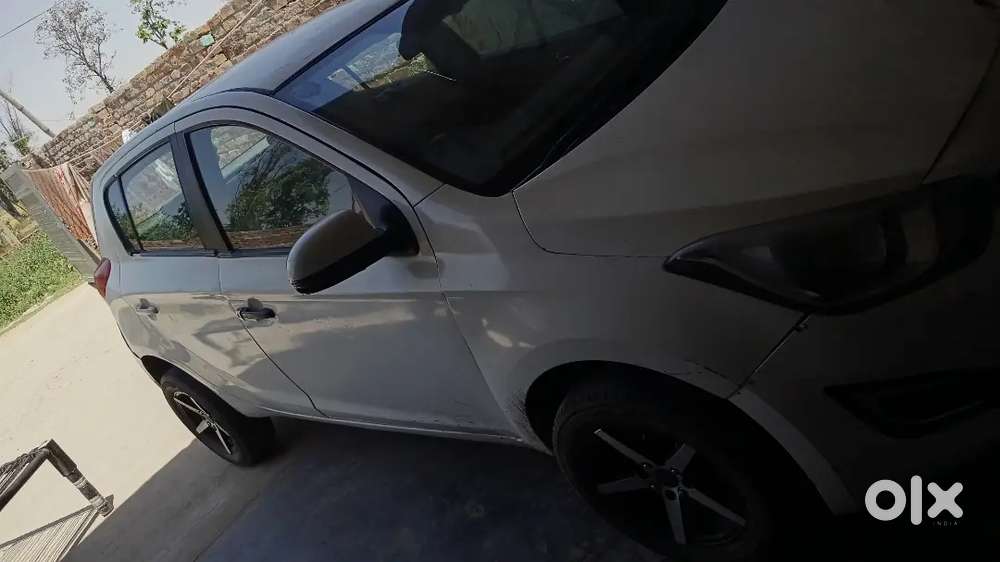 I20 Car 2013 Dsbr Mnth