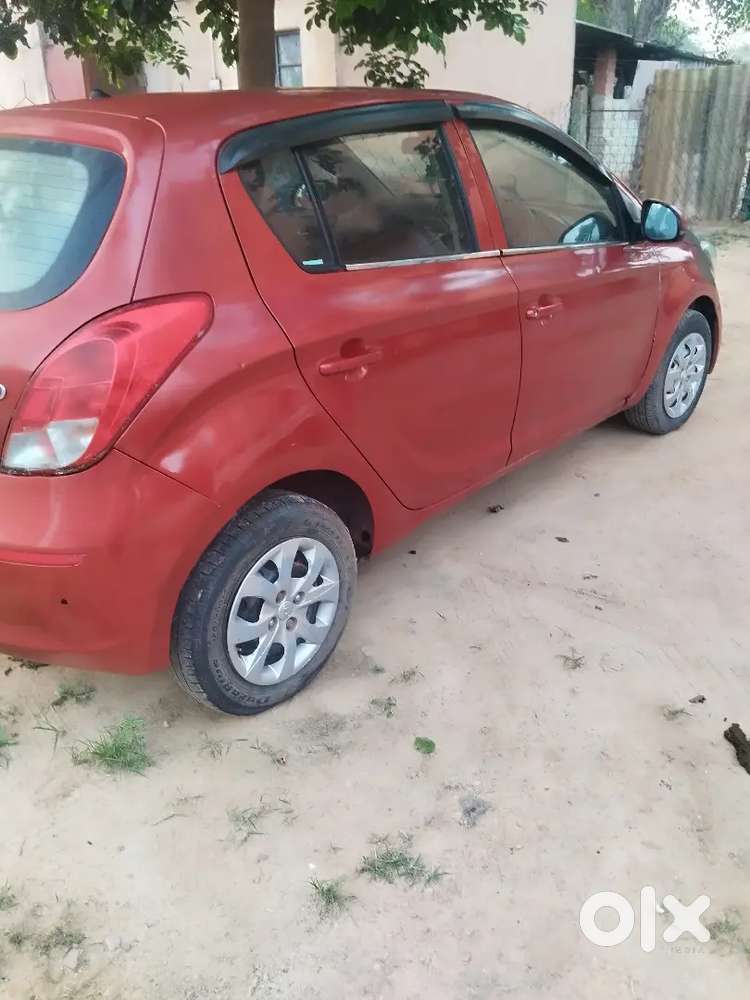 I20 Petrol 2013 2nd Owner