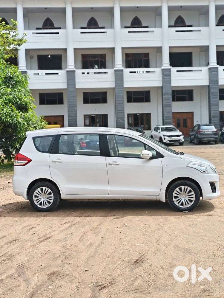 Maruti Suzuki Ertiga Vxi, 2015, Petrol