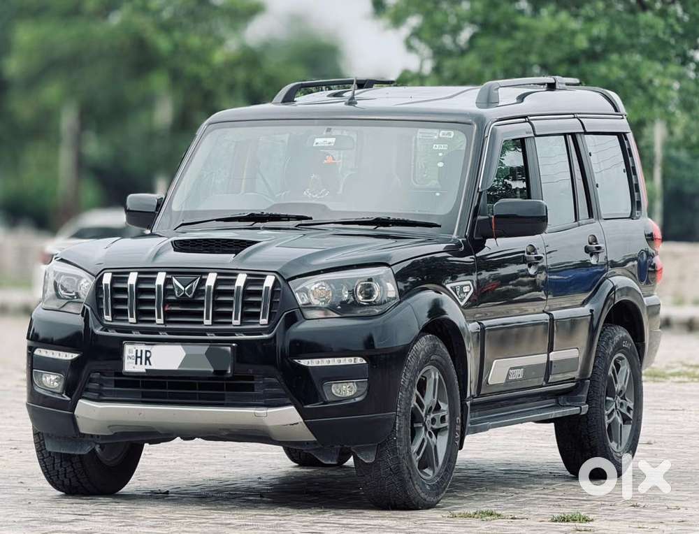 Mahindra Scorpio Classic 2.2 S 11 Mt 7 Str, 2024, Diesel