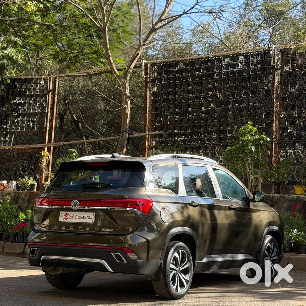Mg Hector Plus Sharp Pro 1.5 Turbo Petrol Cvt 6 Str, 2023, Petrol