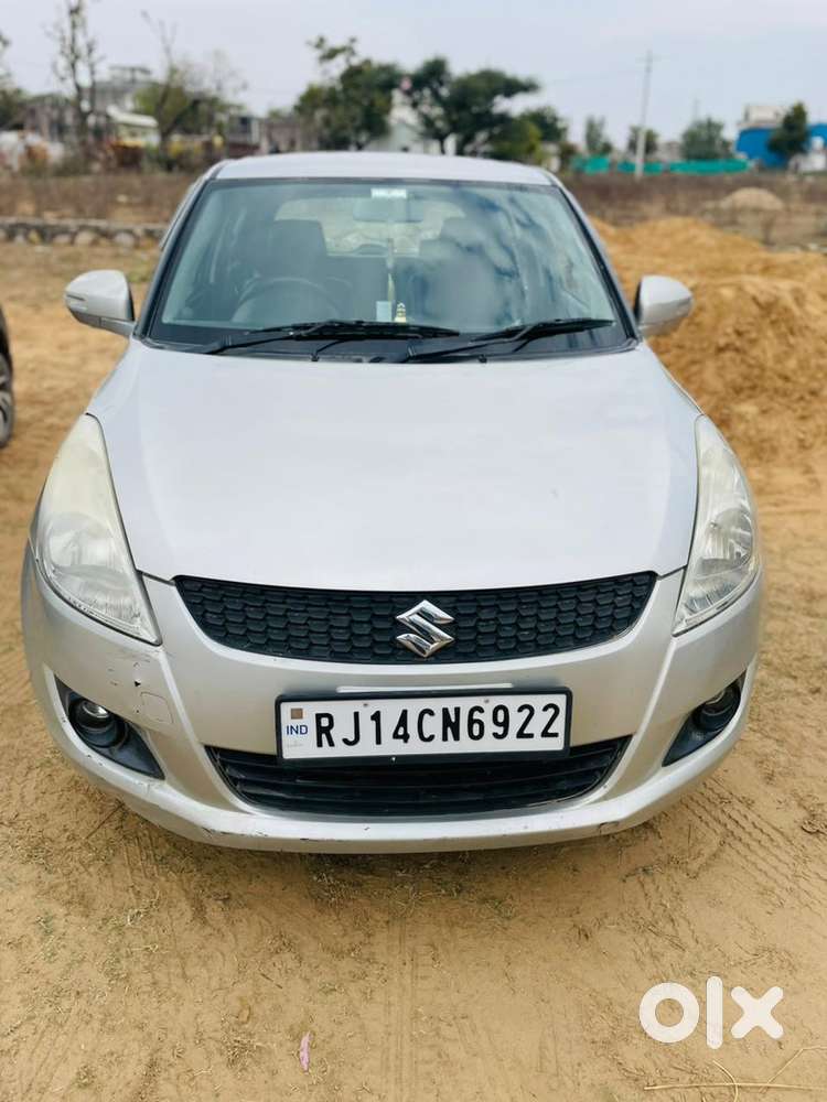 Maruti Suzuki Swift Petrol 2012
