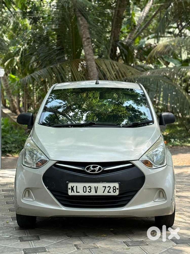 Hyundai Eon 2012 Petrol Well Maintained