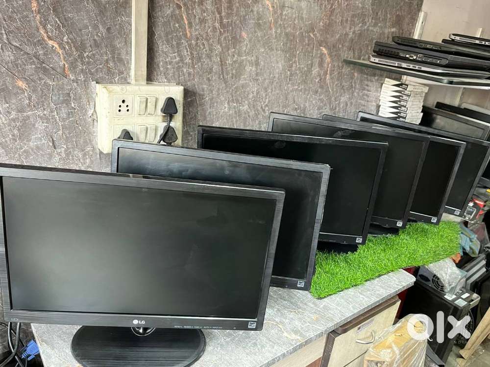 LG 19 LED WITH AGRADE CONDITION LIKE NEW LED