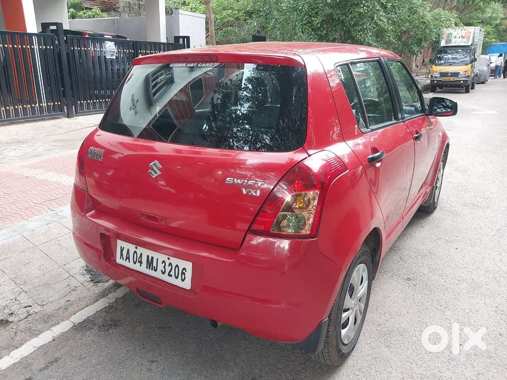 Maruti Suzuki Swift 2004-2010 Vxi Bsiv, 2011, Petrol