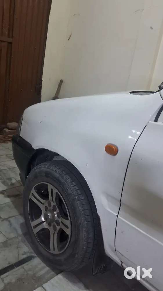 Zen Car Sold  White Color With Alloy Wheels