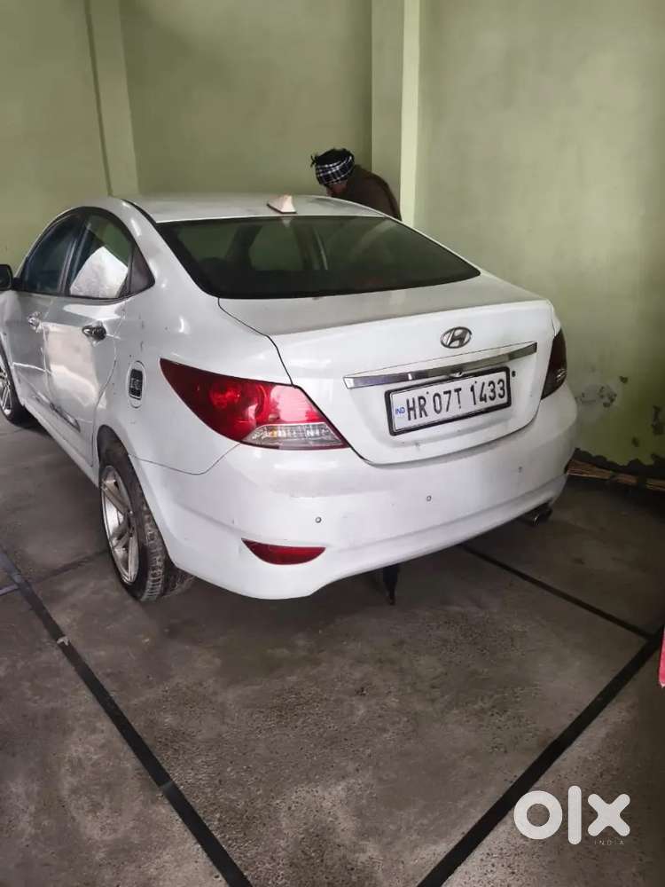 Hyundai Verna 1.6 Ex 2013
