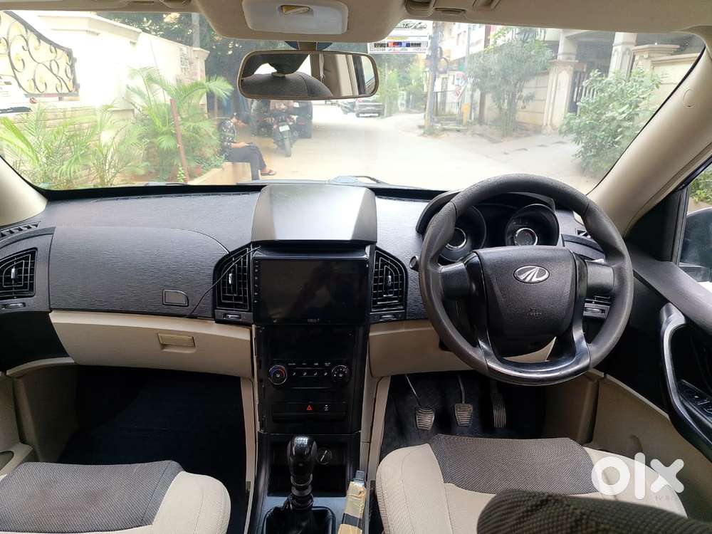 Mahindra Xuv500 W4, 2016