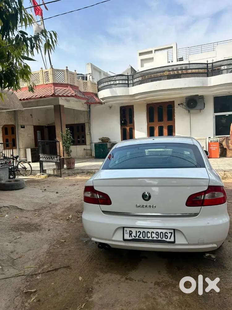 Fix Rate Skoda Superb Style 2014