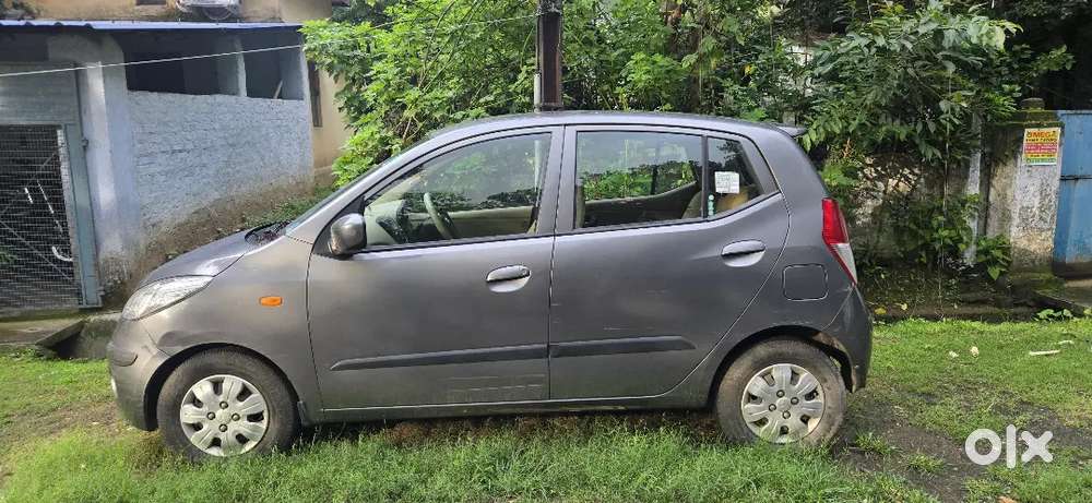 Hyundai I10 1.2 Sportz 2010
