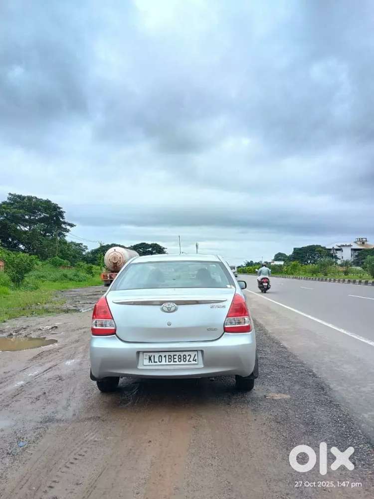 Toyota Etios Gd 2012