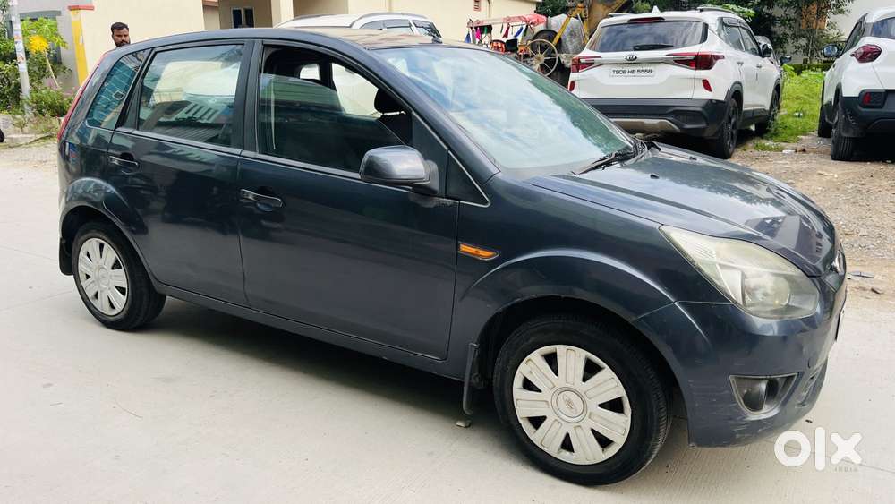 Ford Figo 2010-2012 Diesel Zxi, 2010, Diesel