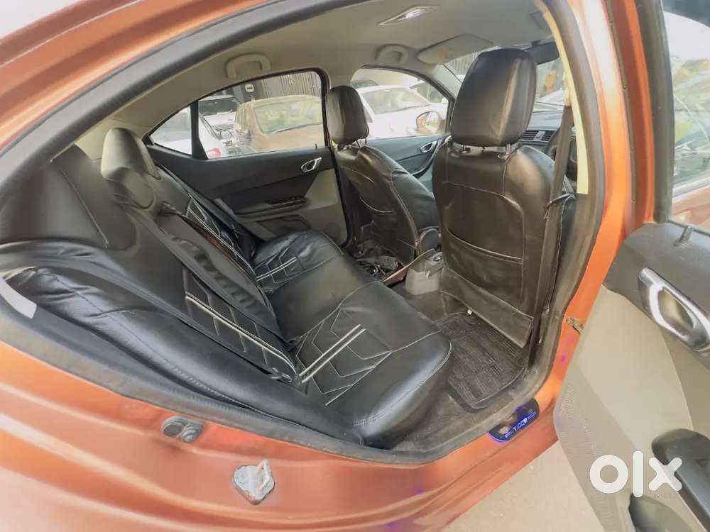 Tata Tigor Petrol 2017 Drive