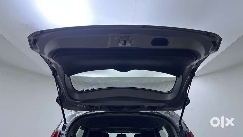 Maruti Suzuki Xl6 1.5 Zeta At, 2021, Petrol