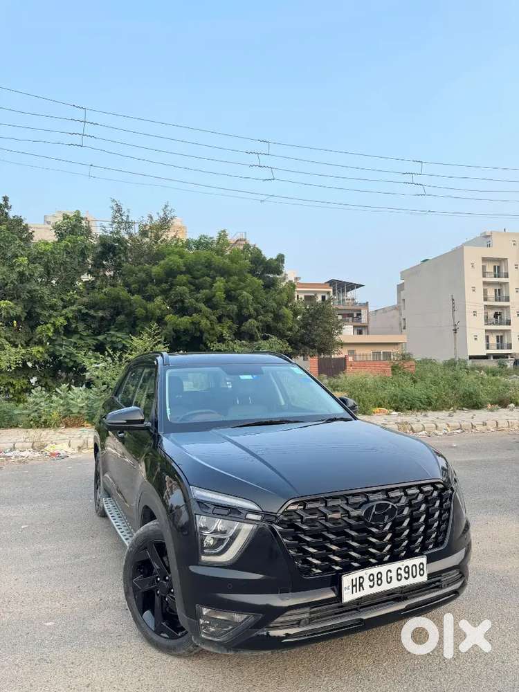 Hyundai Alcazar 2.0 Petrol Top Model 18k Driven