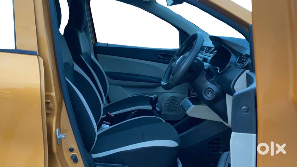 Renault Triber Rxl, 2024, Petrol