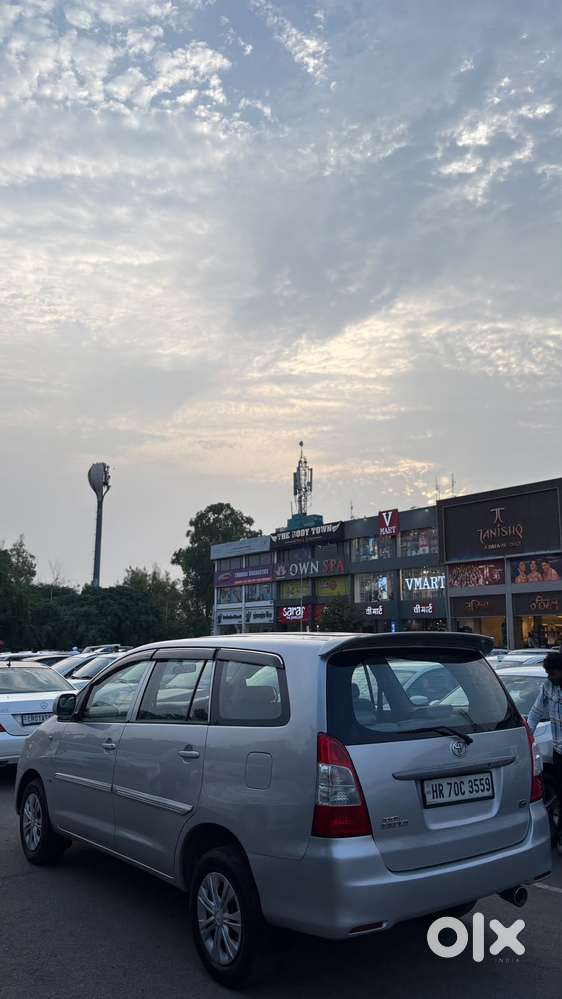 Toyota Innova 2.0 Gx (petrol) 8 Seater Bs Iv, 2006, Diesel