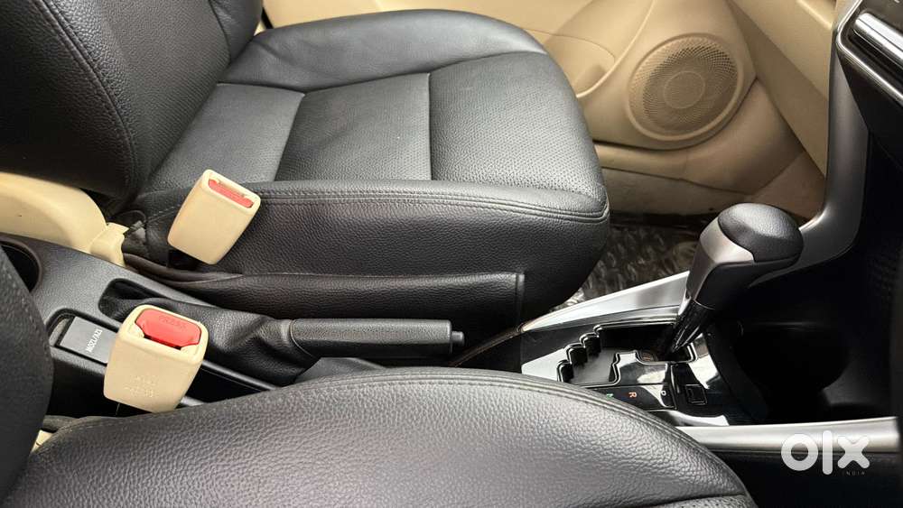 Toyota Yaris G Cvt, 2019, Petrol