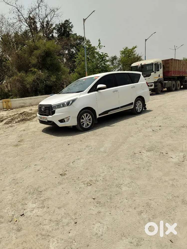 Toyota Innova Crysta Mt 2017