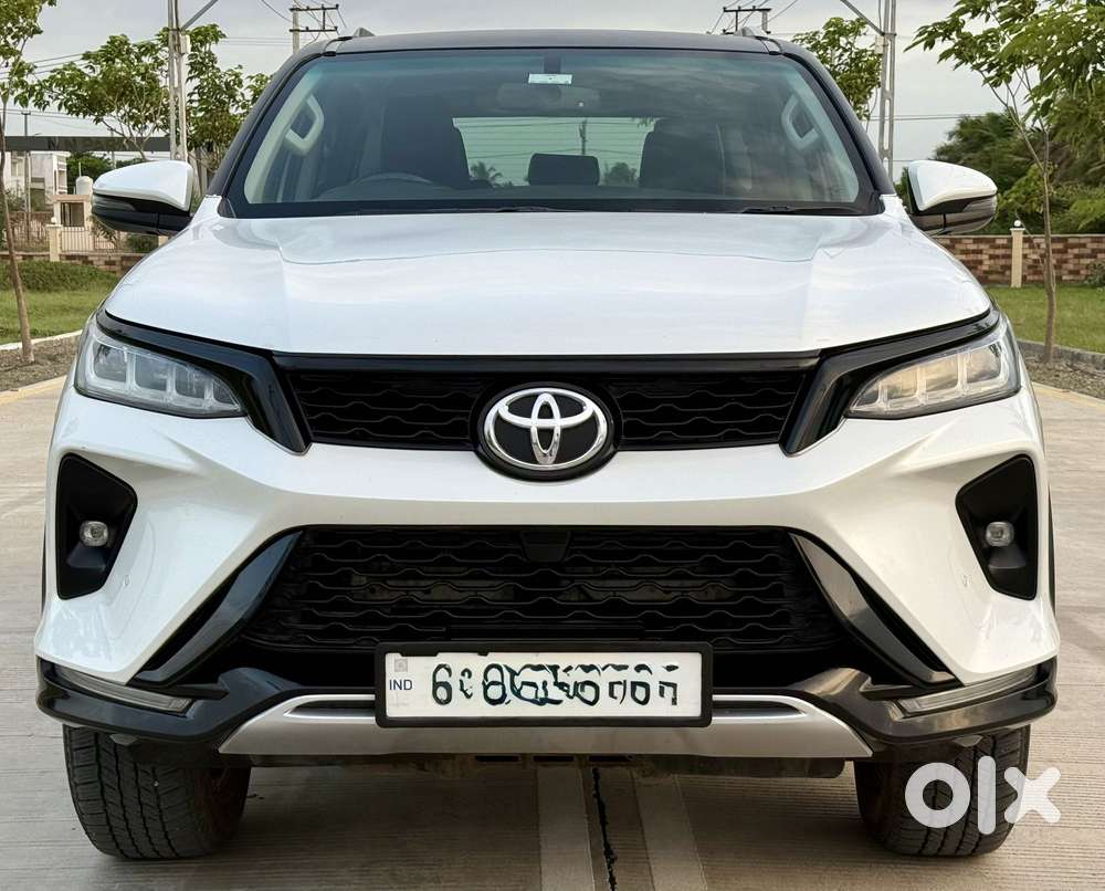 Toyota Fortuner Legender 4x2 At 2.8, 2024, Diesel