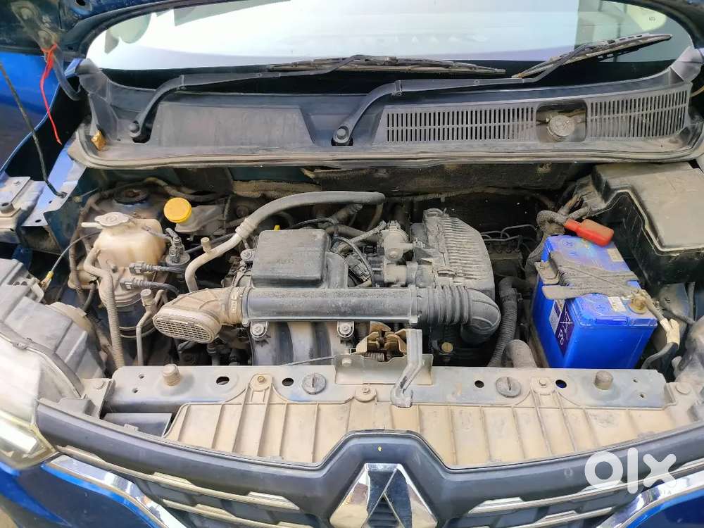 Renault  Triber 4 Naya New Battery Side Mirror Tuta Hua Hai Bus