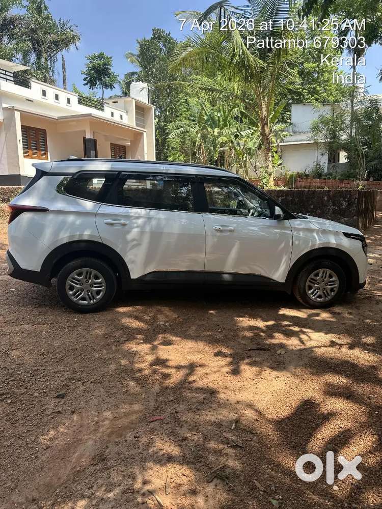 Kia Carens 2025 Petrol 9000 Km Driven