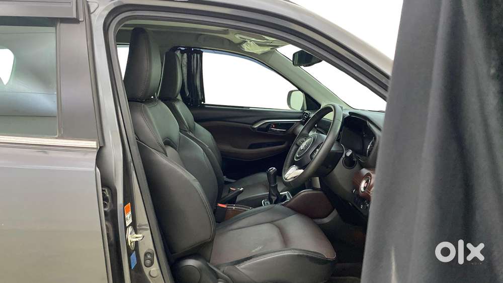 Maruti Suzuki Grand Vitara Alpha Smart Hybrid, 2022, Petrol