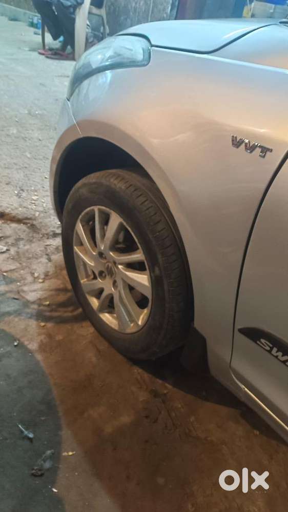 Maruti Suzuki Swift 2012 Cng & Hybrids Good Condition