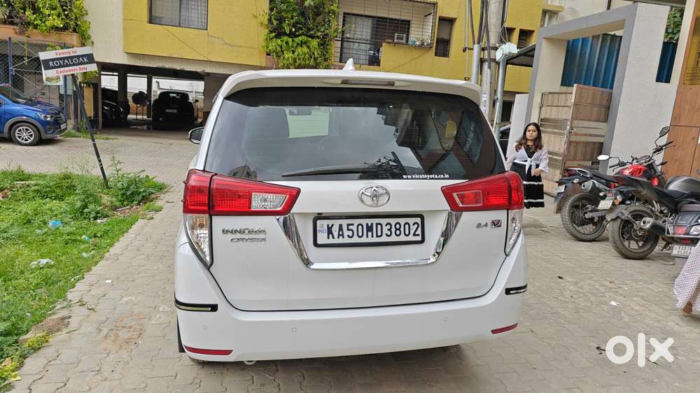 Toyota Innova Crysta 2.4 V, 2024, Diesel