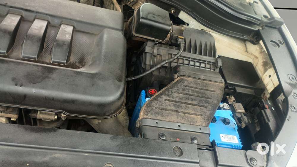 Mahindra Xuv700 2.2 Ax 7 Diesel Mt Luxury Pack Str, 2023, Diesel