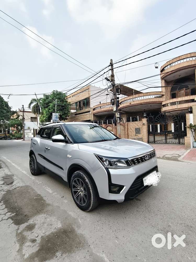 Mahindra Xuv300 W6, 2021, Petrol