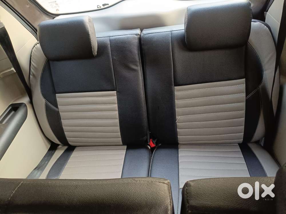 Renault Triber Rxt, 2022, Petrol