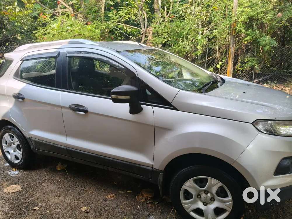 Ford Ecosport 2015 Pertrol For Sale
