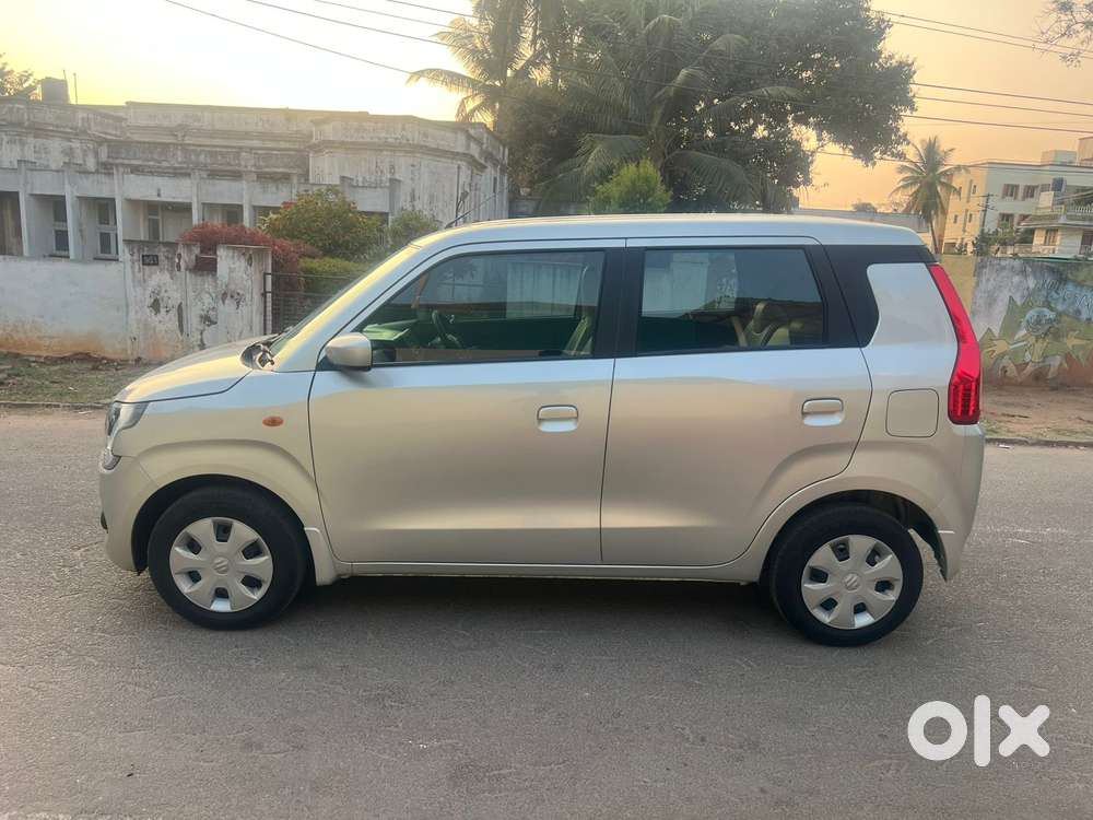Maruti Suzuki Wagon R Vxi Amt1.2, 2019, Petrol
