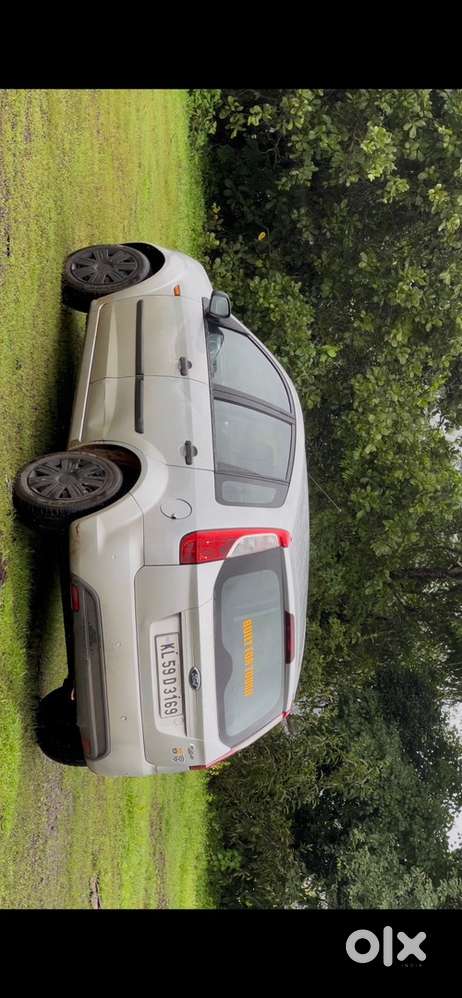Ford Figo Petrol 2011