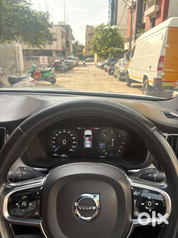 Volvo Xc60 D5 Awd Automatic, 2020, Diesel