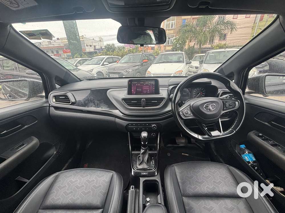 Tata Altroz 1.2 Xz Plus Dark Edition, 2022, Petrol