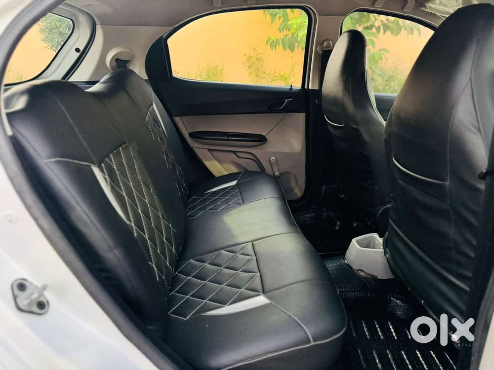 Tata Tiago Xe, 2017, Petrol