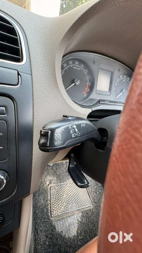Skoda Rapid Elegance 2014 Diesel