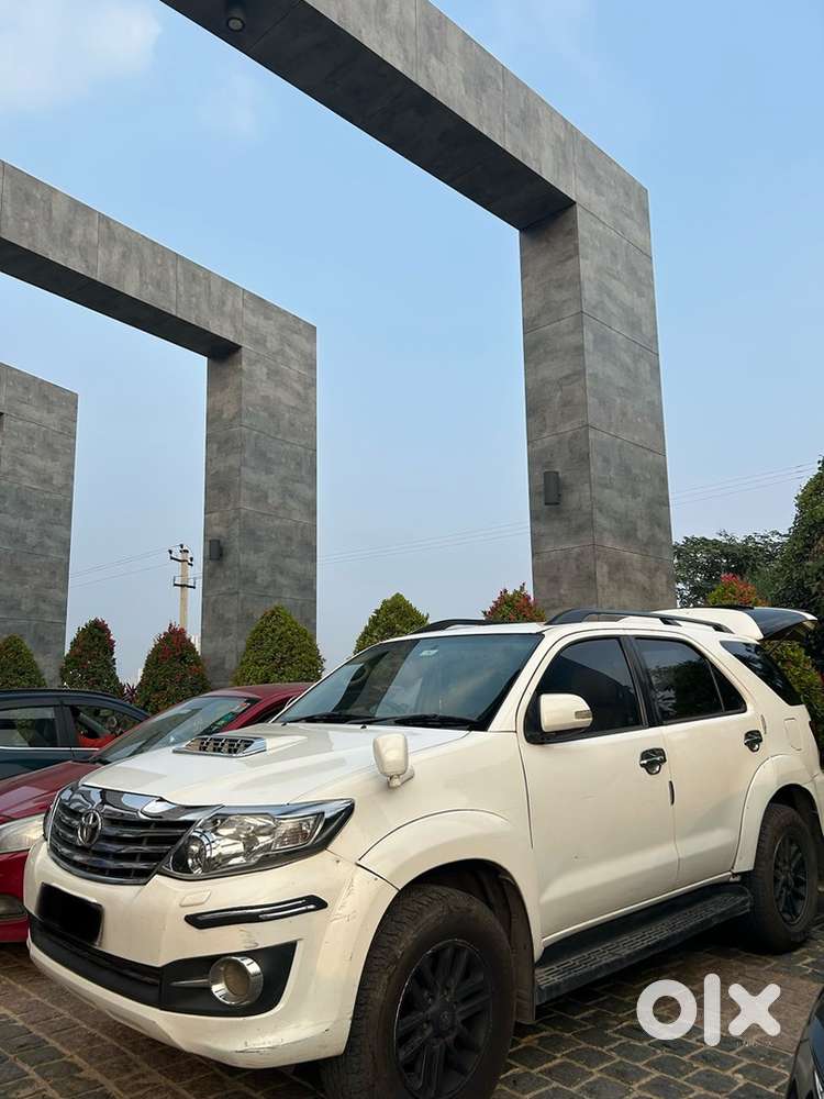 Toyota Fortuner Diesel 2012
